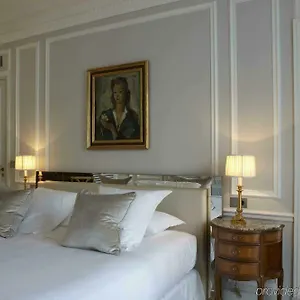 Hotel Lancaster Champs-elysees, Paris